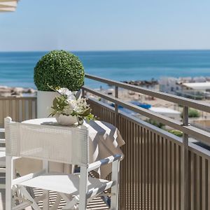 Hotel Lina